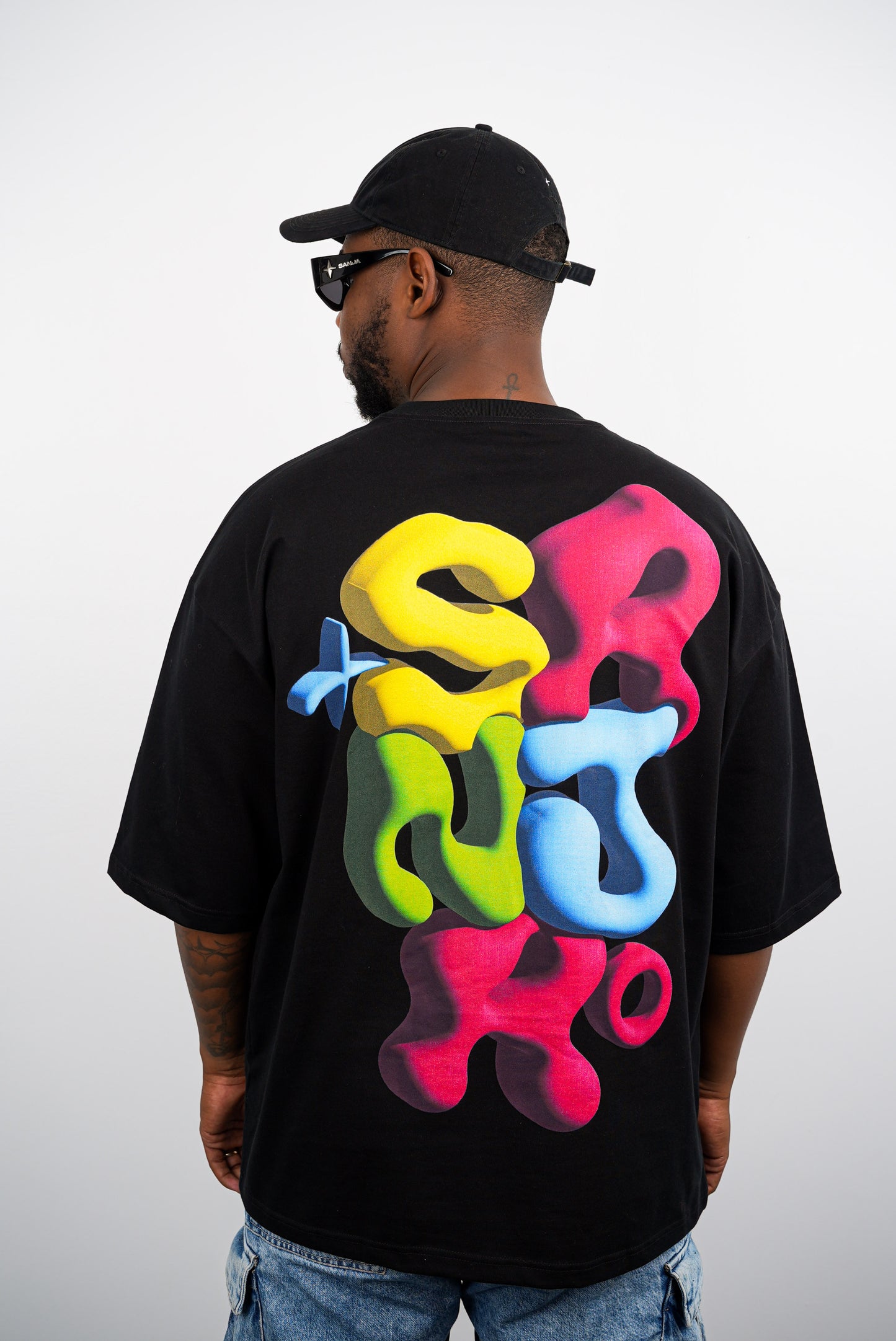 T-shirts black Xoversized