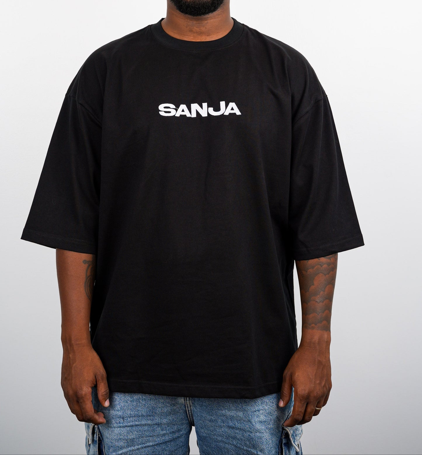T-shirts black Xoversized