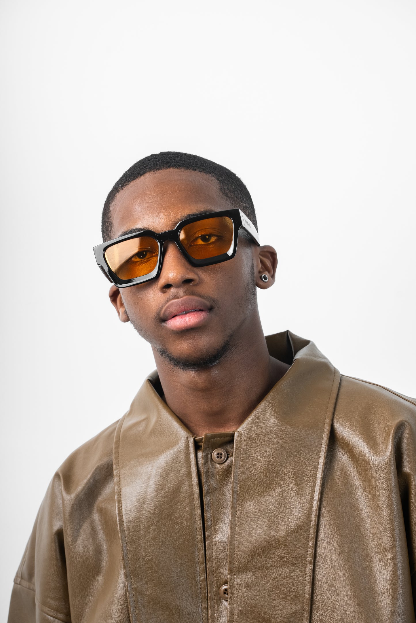 SANJA Classic Sunglasses / Black Orange