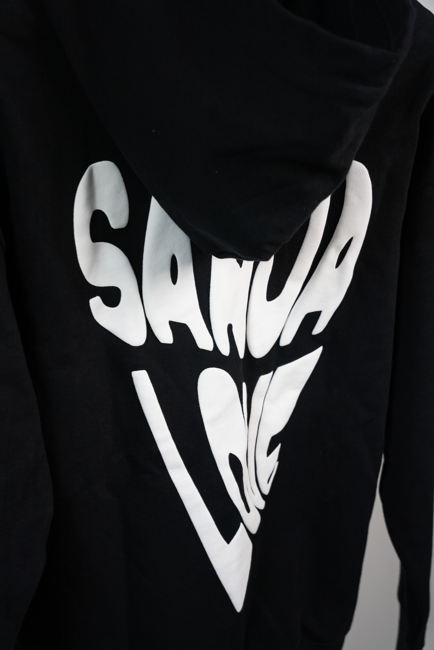 Pull Sanja "Love" Black